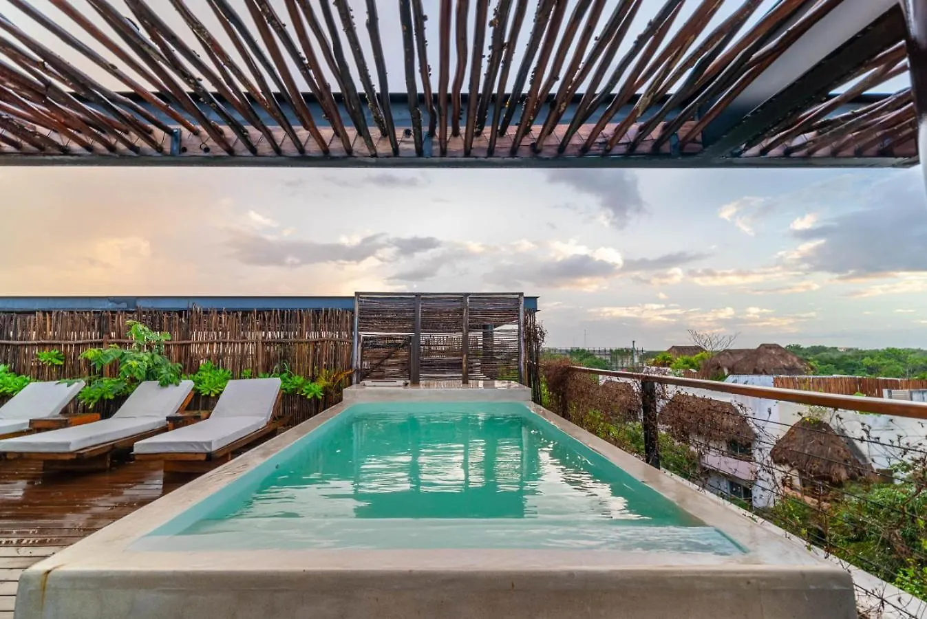 Exclusive Penthouse With Private Plunge Pool And Terrace location